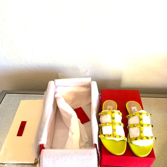 Valentino Garavani Rockstud leather slide - Picture 3 of 14